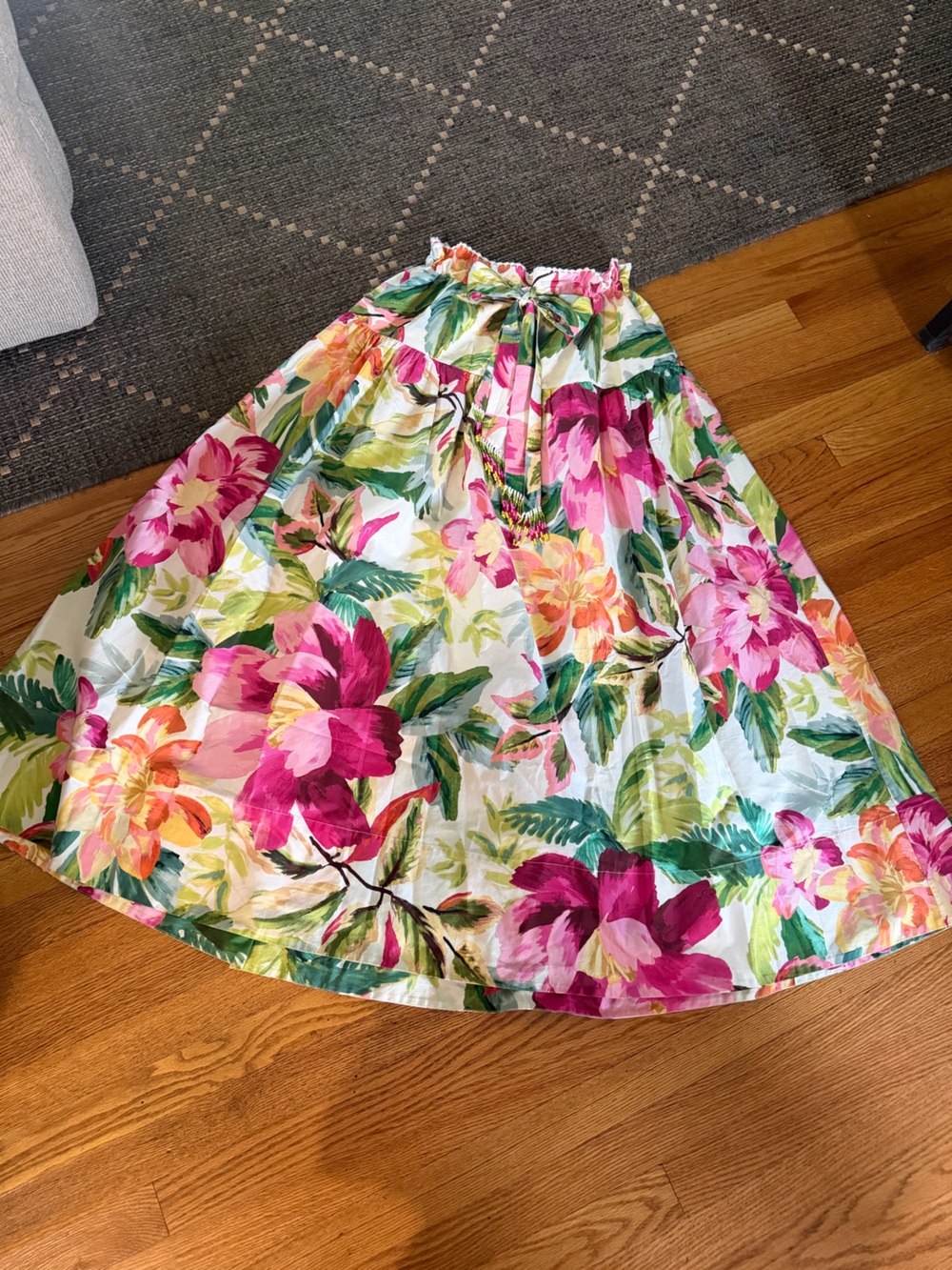 NWOT! FARM Rio bohemian Painted Flowers Off-White Maxi Skirt - Picture 6 of 10